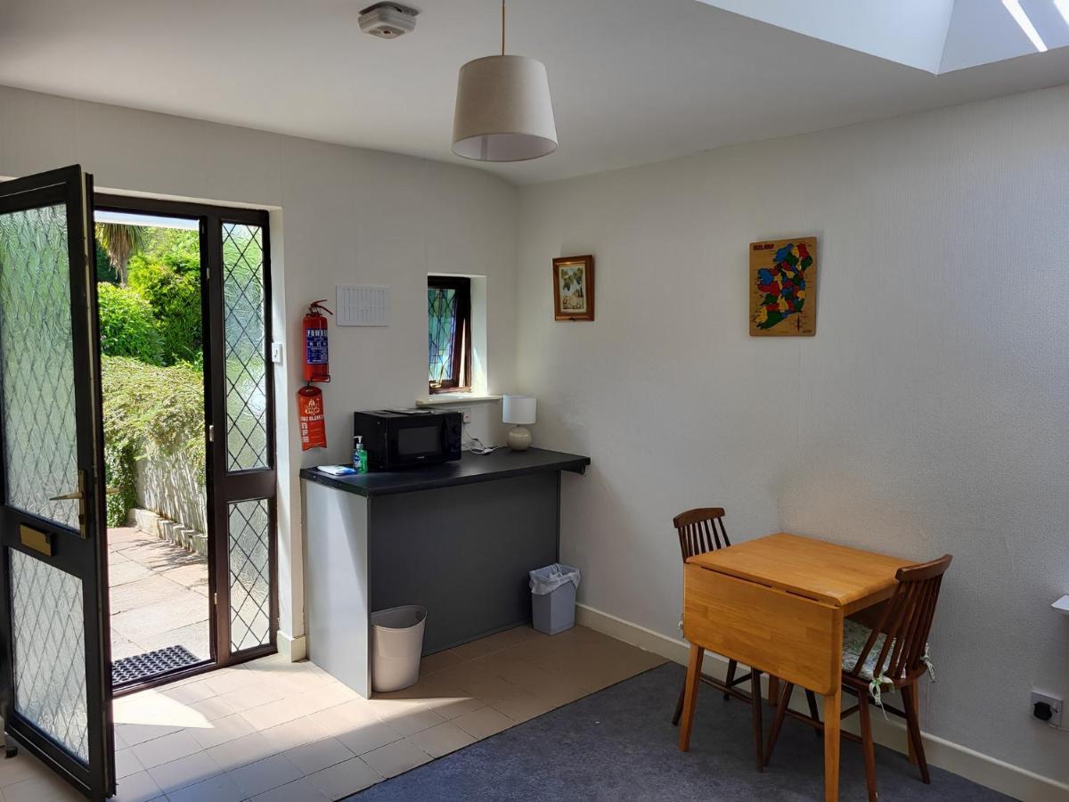 Oak Cottage 3 Km From Rock Of Cashel 캐셜 외부 사진